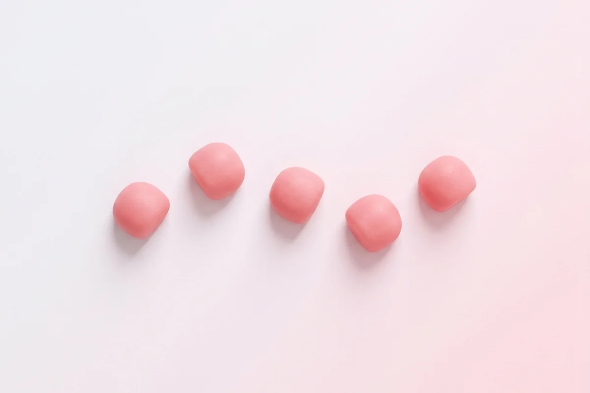 5 vitamin + 2 nyomelem — finom gumivitamin-forma felnőtteknek